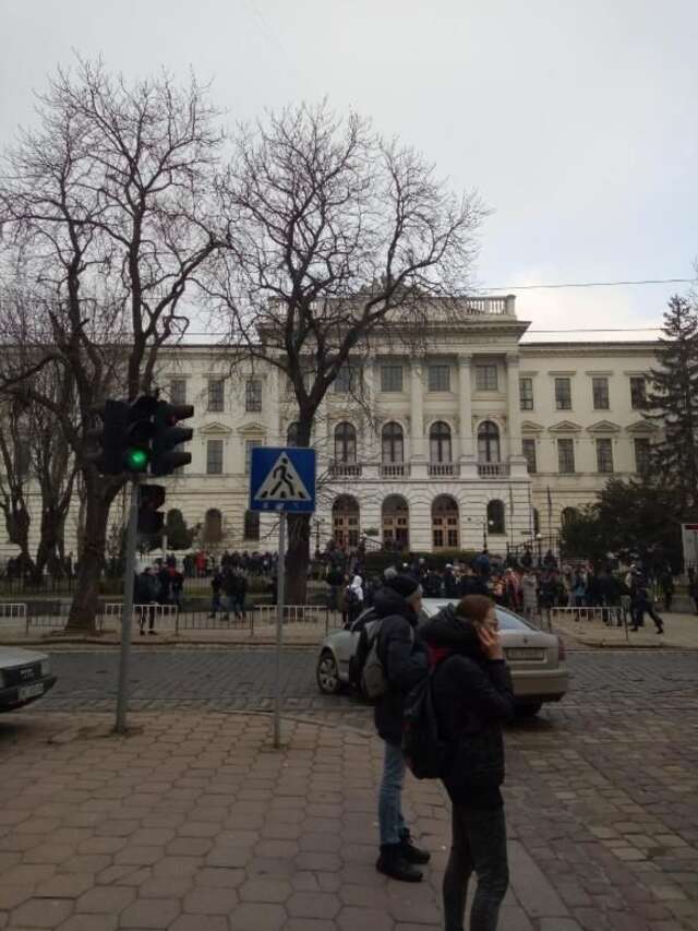 Апартаменты apartments Stepan Bandery Street, 51 lviv Львов-24
